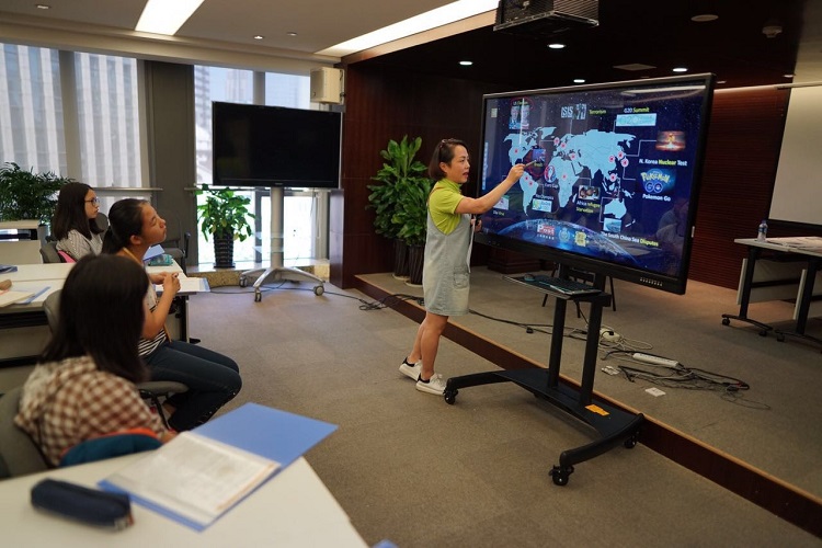 1475115400886665.jpg 杨老师.jpg